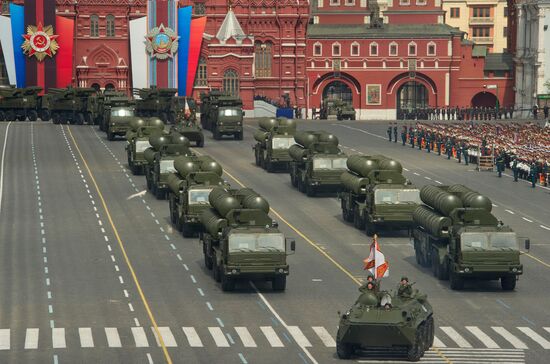 Military parade held on the 66th anniversary of WWII