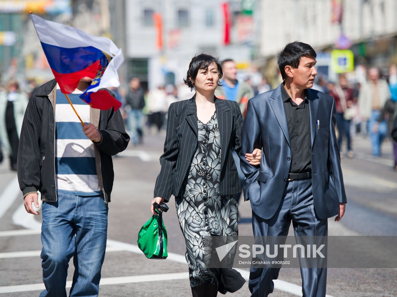 Military parade held on 66th anniversary of Victory in WWII