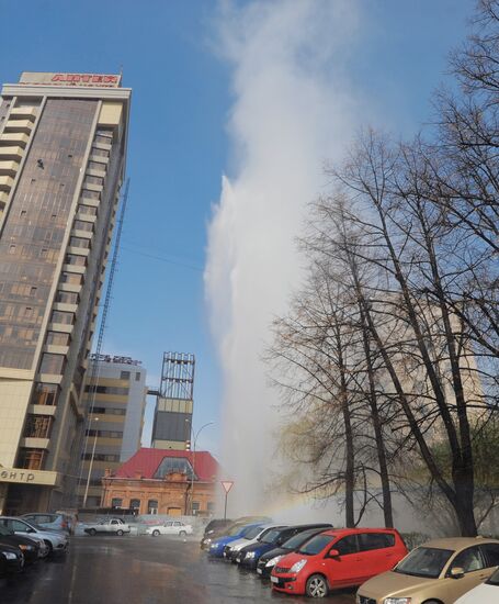 Utility accident in downtown Yekaterinburg