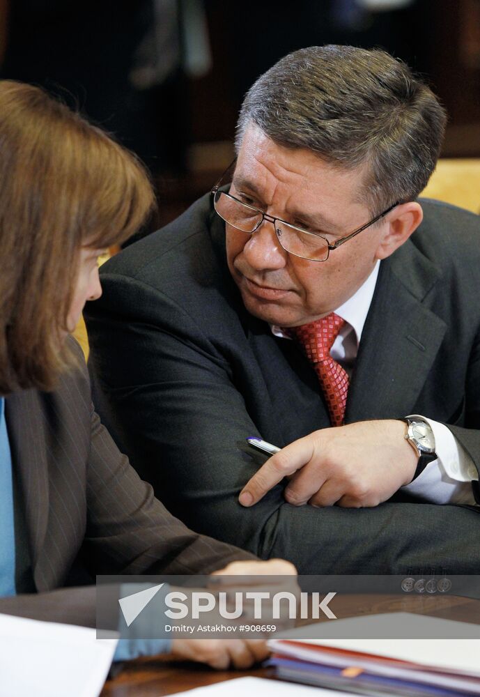 Elvira Nabiullina and Vladimir Popovkin