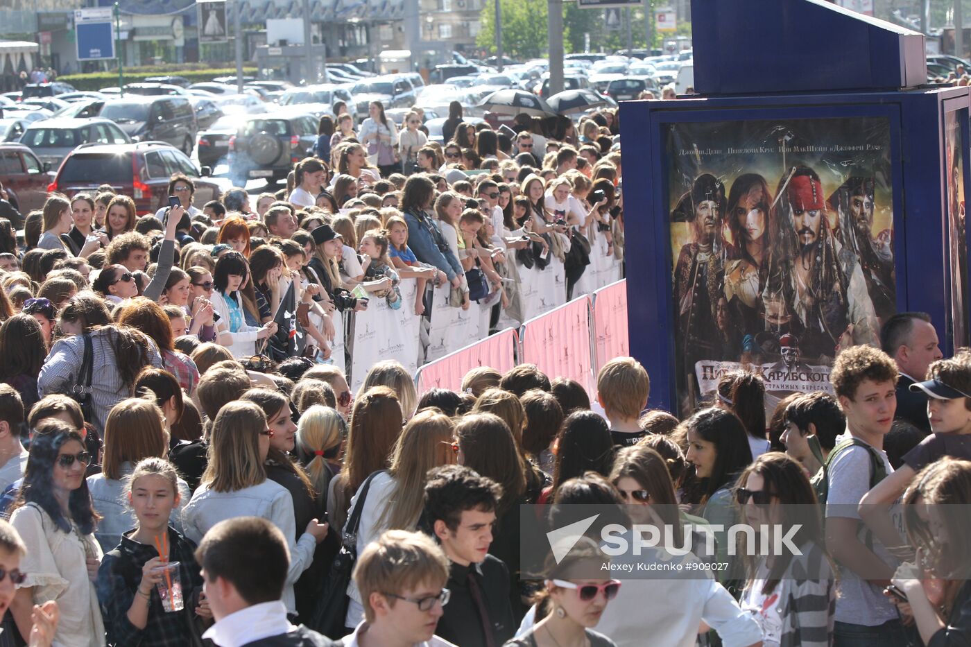'Pirates of the Caribbean: On Stranger Tides' premiers in Moscow