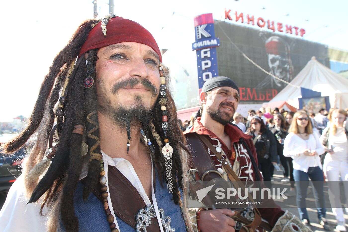 'Pirates of the Caribbean: On Stranger Tides' premiers in Moscow