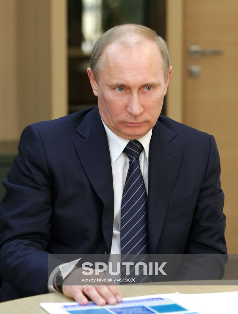 Vladimir Putin visits Tolyatti