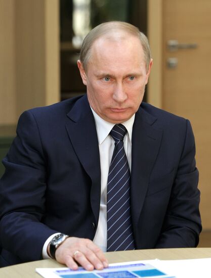 Vladimir Putin visits Tolyatti