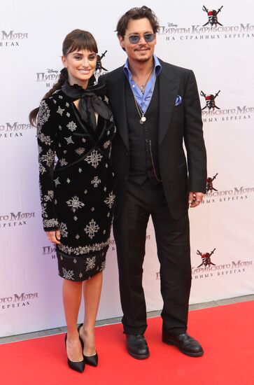Johnny Depp and Penelope Cruz