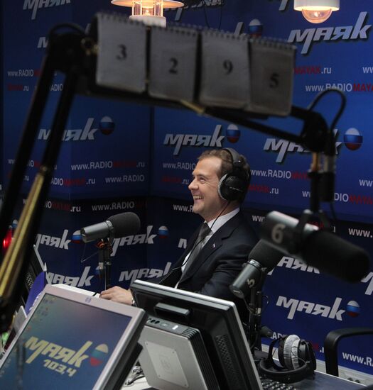 Dmitry Medvedev visits Rossiya Channel headquarters