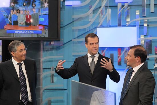 Dmitry Medvedev visits Rossiya Channel headquarters