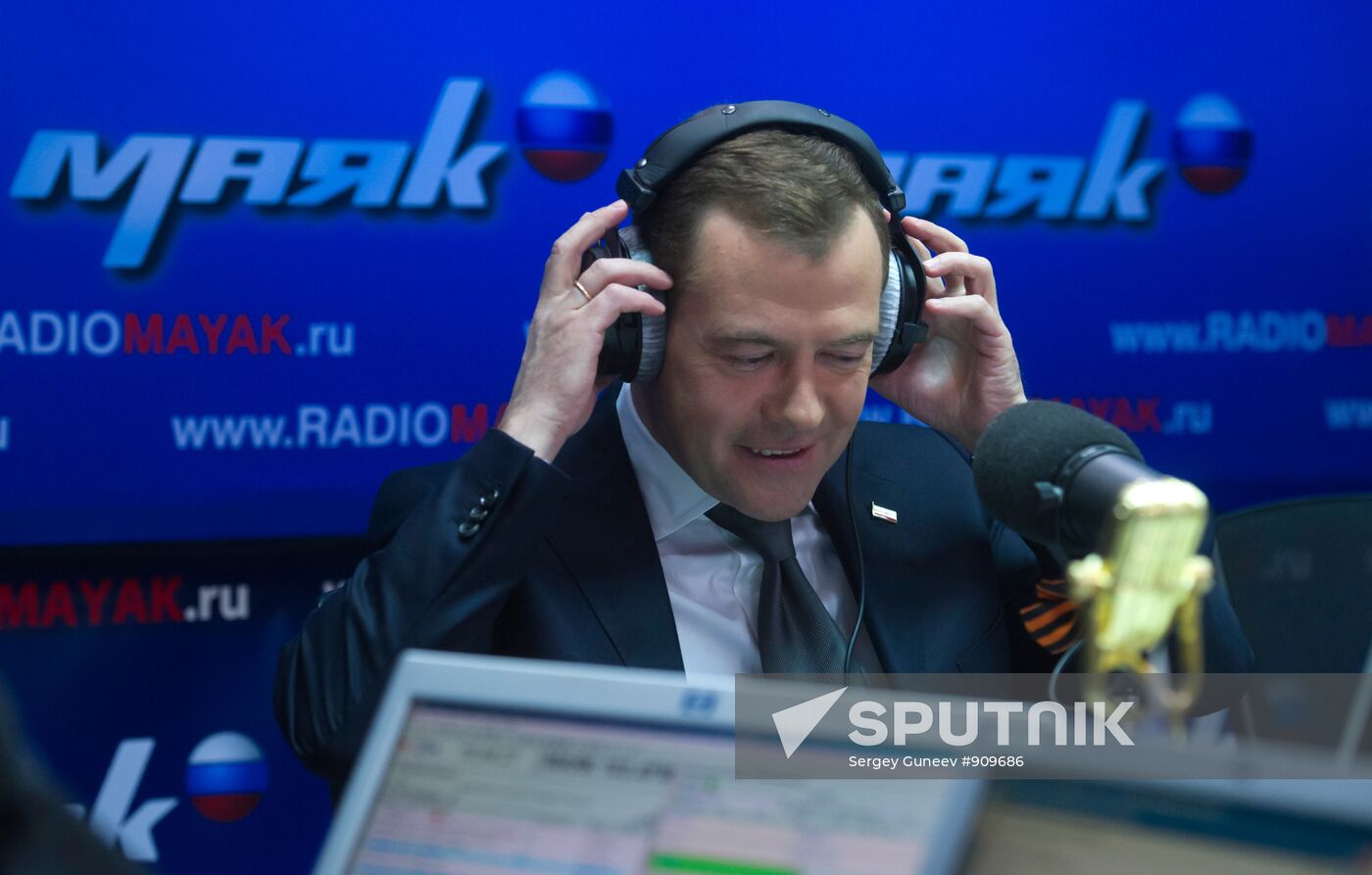 Dmitry Medvedev visits VGTRK headquarters