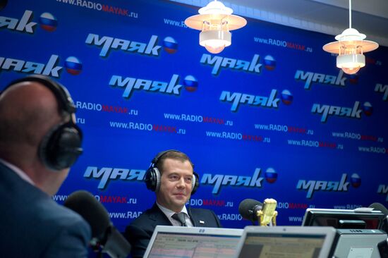 Dmitry Medvedev visits VGTRK headquarters
