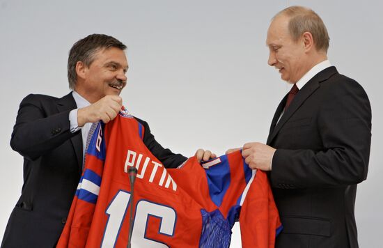 Vladimir Putin visits Slovakia