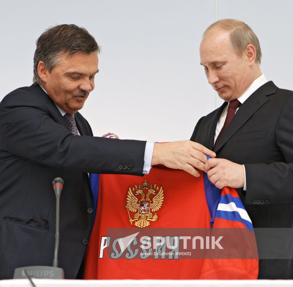 Vladimir Putin visits Slovakia
