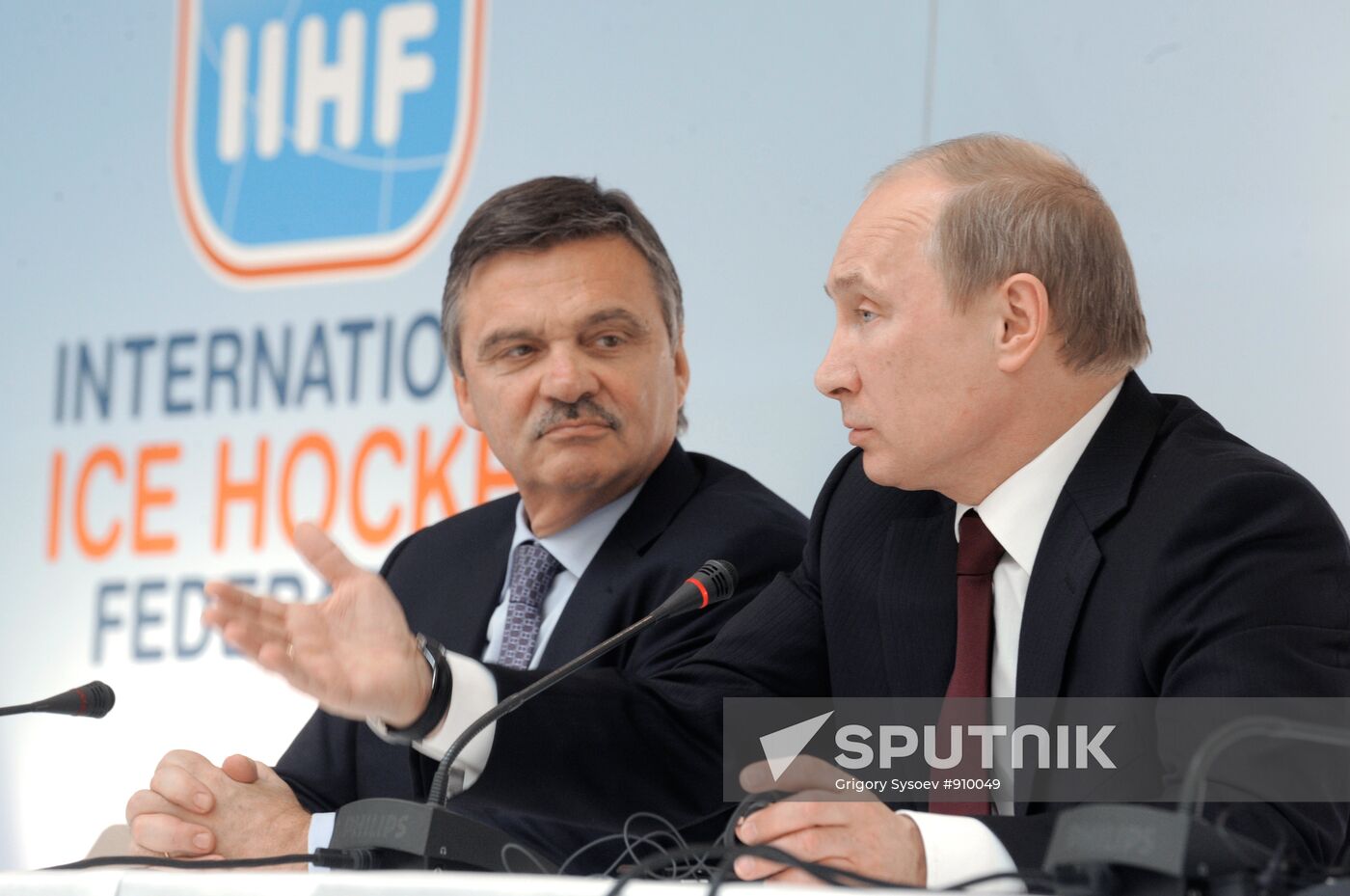 Vladimir Putin visits Slovakia