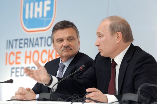 Vladimir Putin visits Slovakia