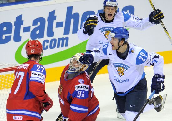 2011 World Ice Hockey Championships. Finland vs. Russia