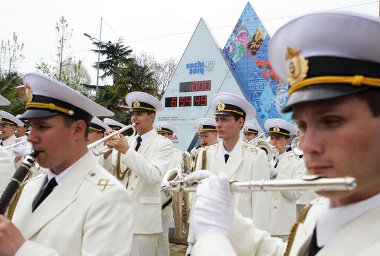 Sochi launches 2014 Winter Olympics countdown clock