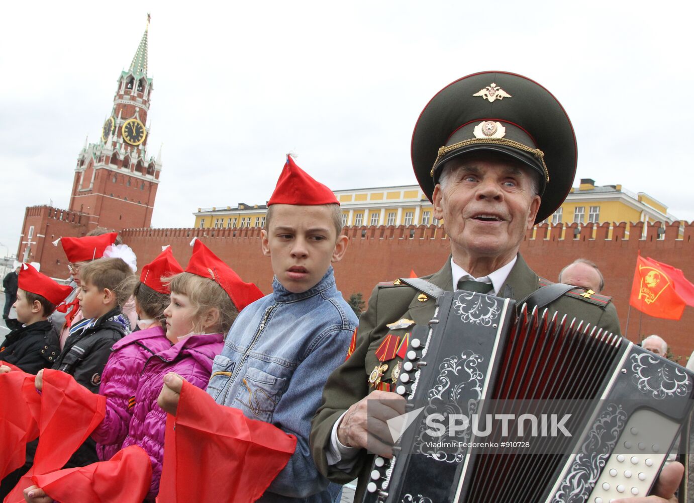 Young Pioneer induction ceremony held on Moscow's Red Square