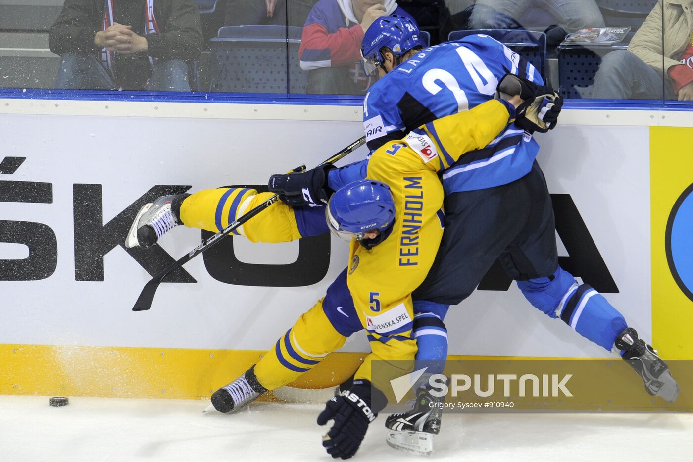 Ice Hockey World Championship. Final. Sweden vs. Finland