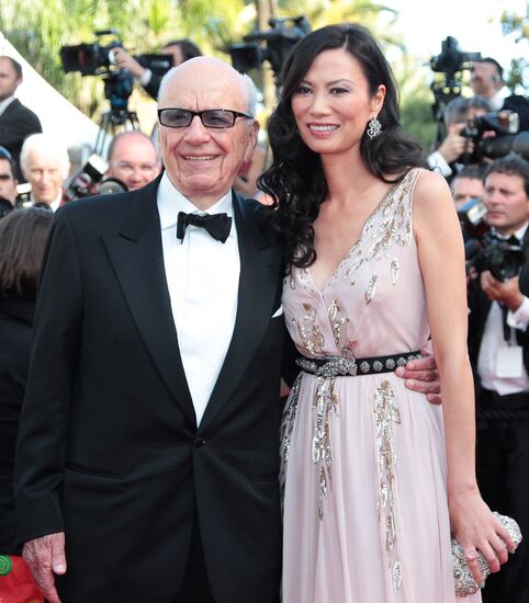 Rupert Murdoch and Wendi Dang