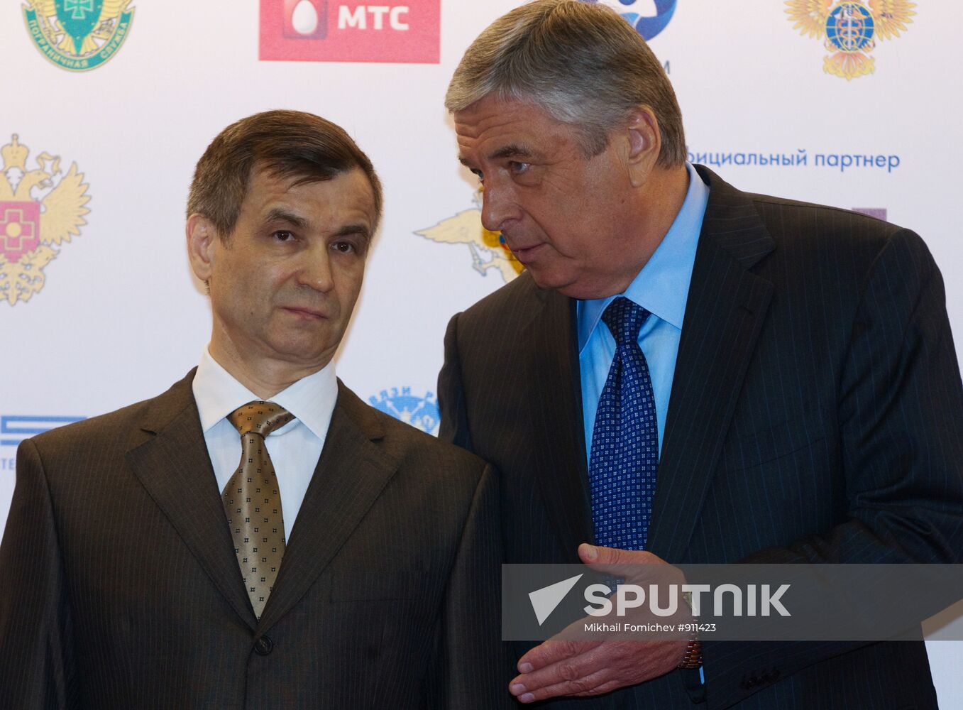 Rashid Nurgaliyev and Pavel Borodin