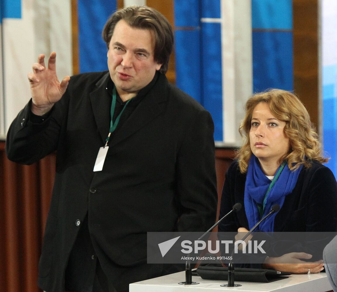 Konstantin Ernst and Natalya Timakova