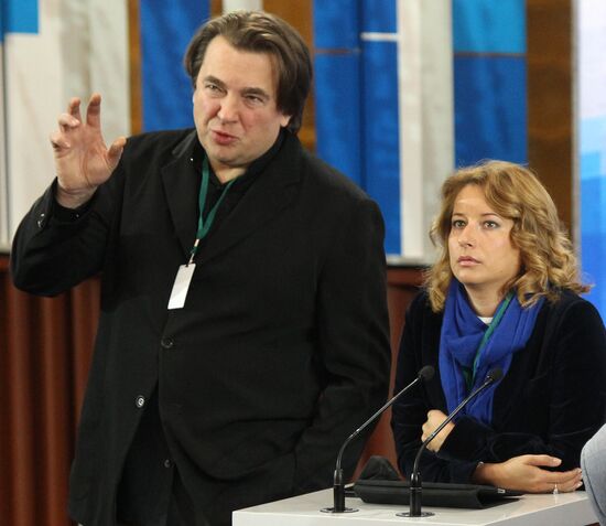 Konstantin Ernst and Natalya Timakova