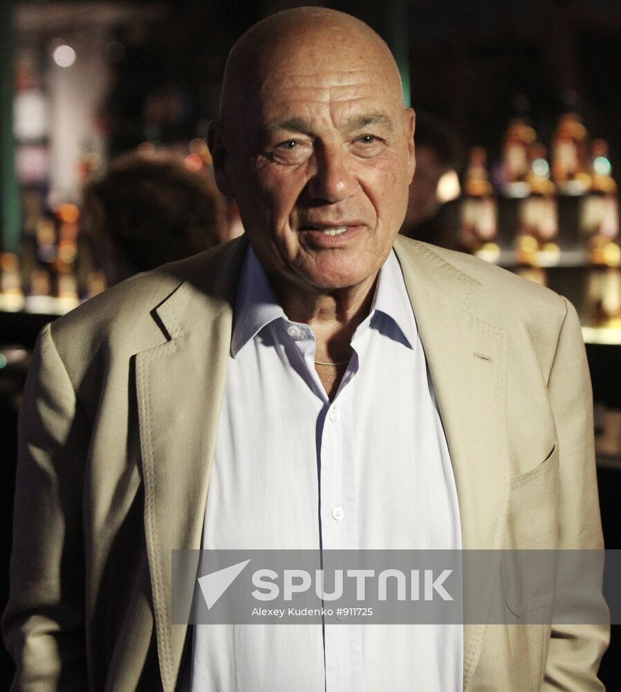 Vladimir Pozner