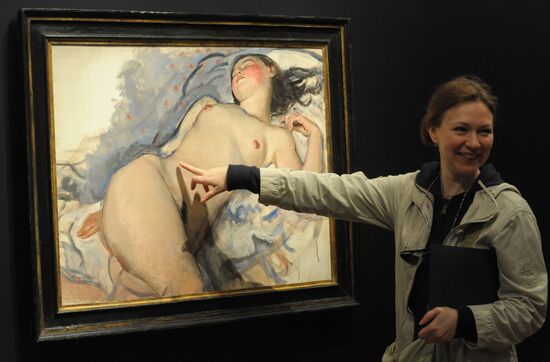 Sotheby's Auction House showcases top lots