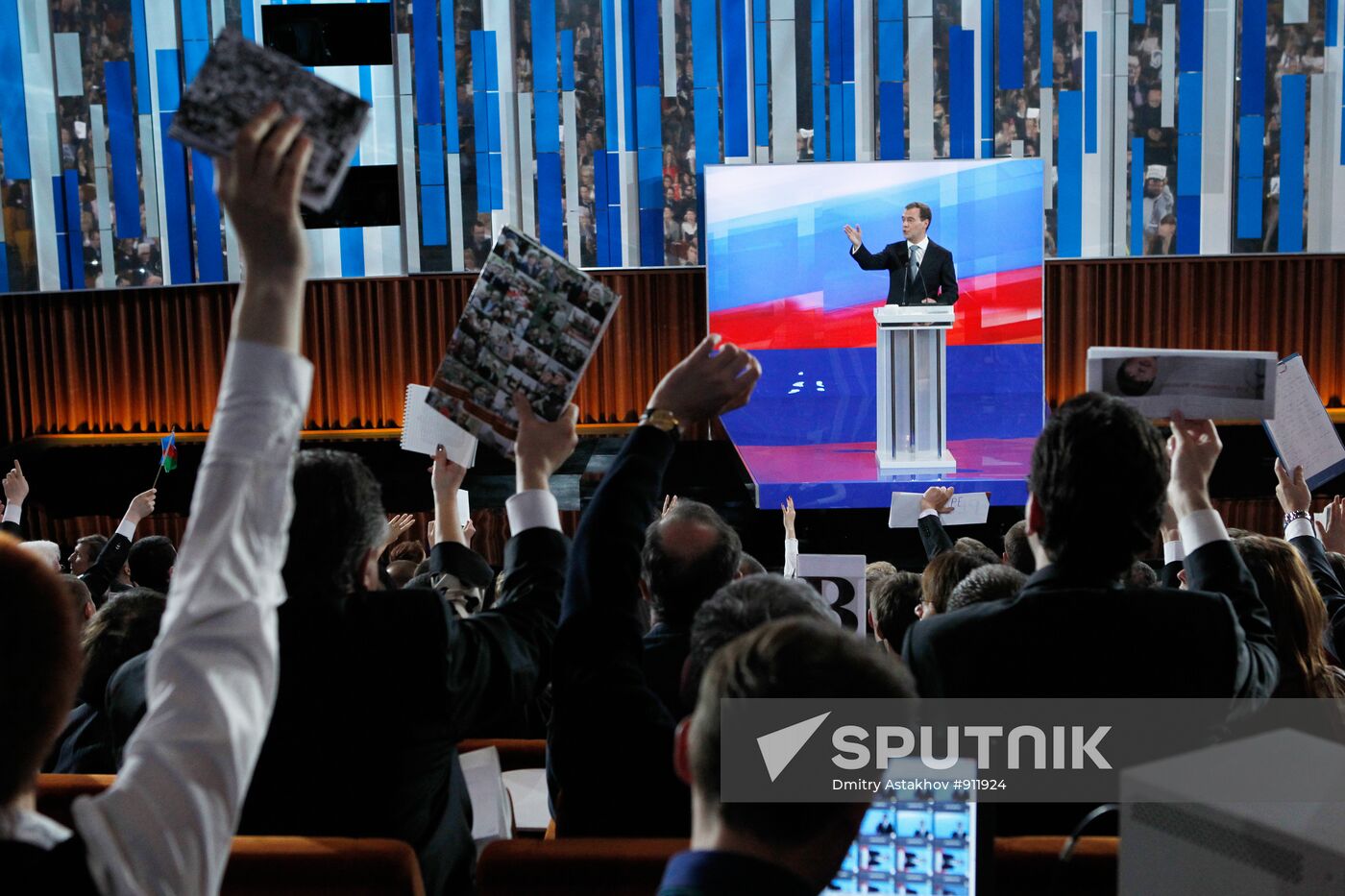 Russian President Dmitry Medvedev at news conference in Skolkovo