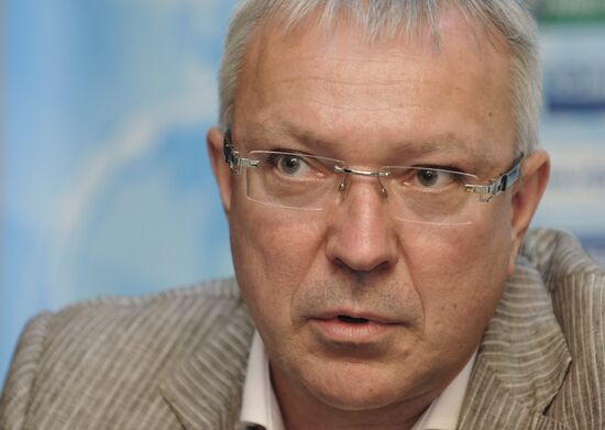 FC Rostov's newly appointed director Yury Belous