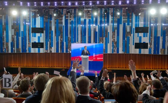 Dmitry Medvedev gives news conference at Skolkovo