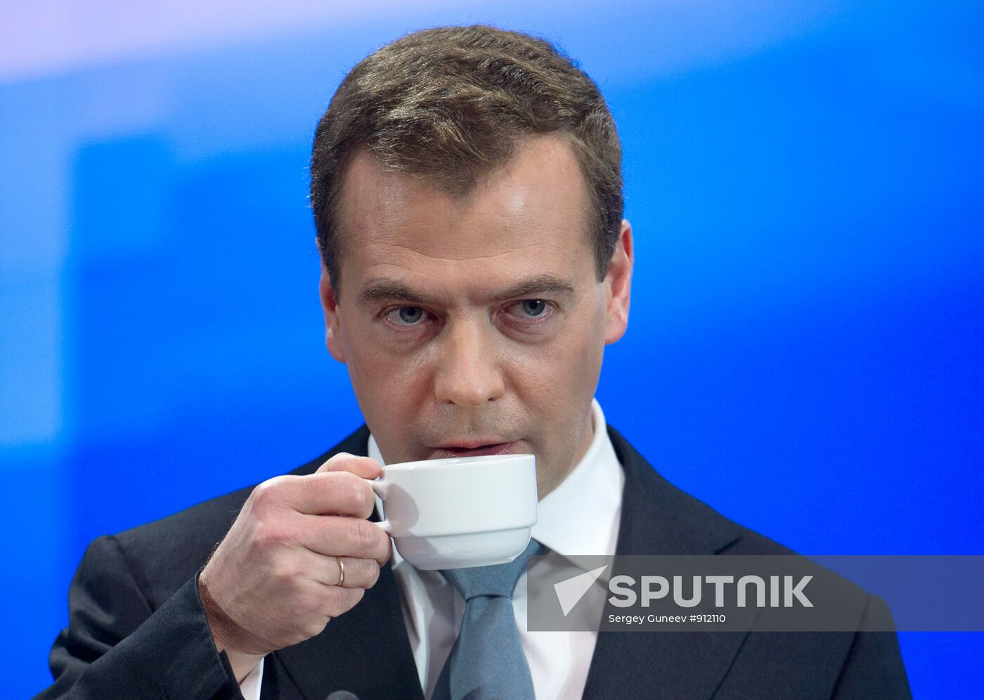 Dmitry Medvedev gives news conference at Skolkovo