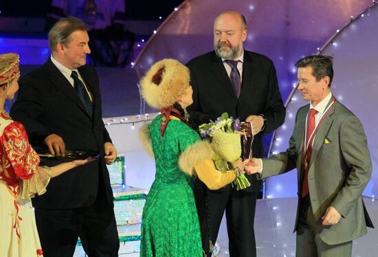 Vyacheslav Bykov, Vladislav Tretyak and Pavel Krasheninnikov