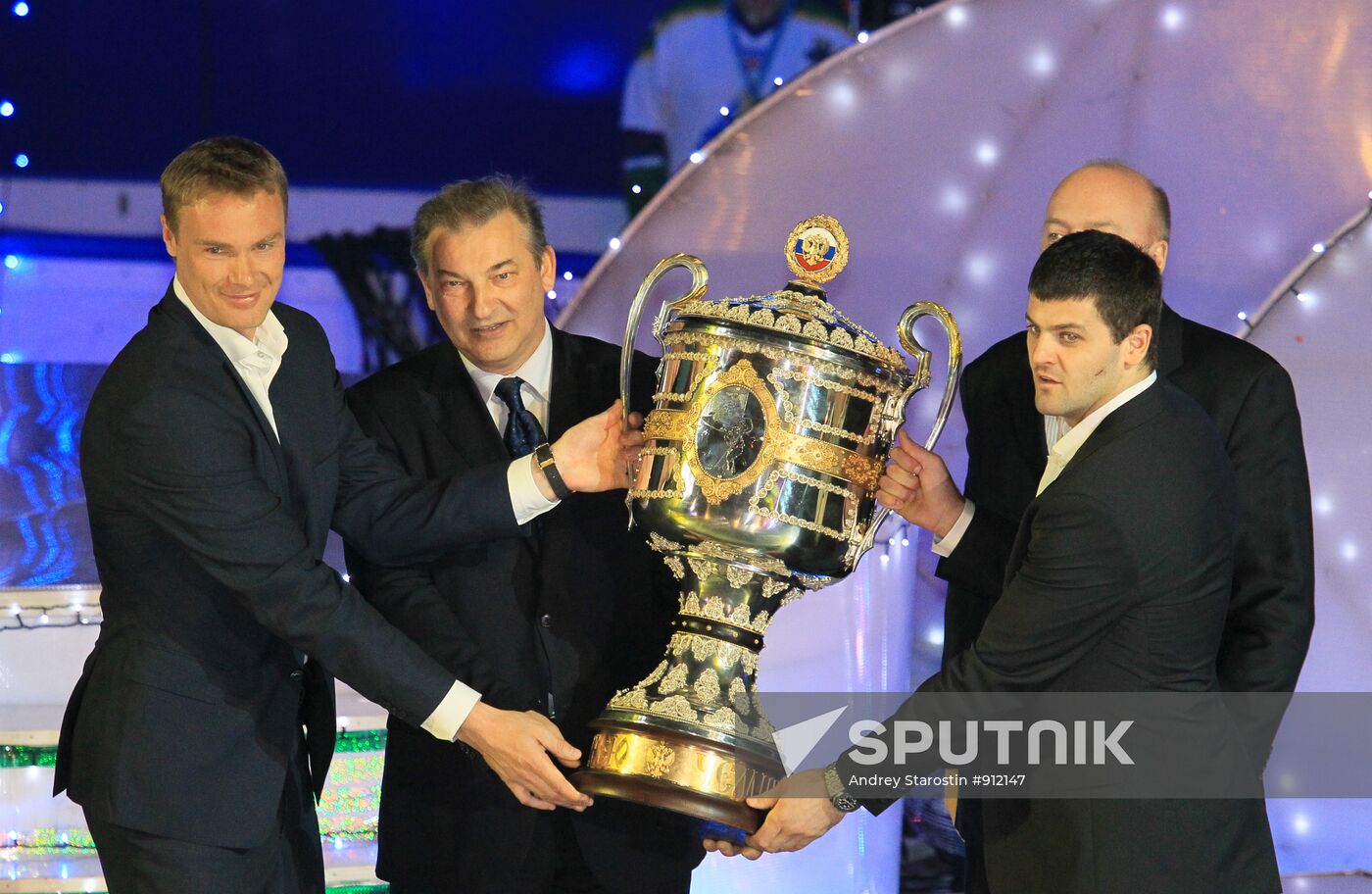 Viktor Kozlov, Vladislav Tretyak and Alexander Radulov