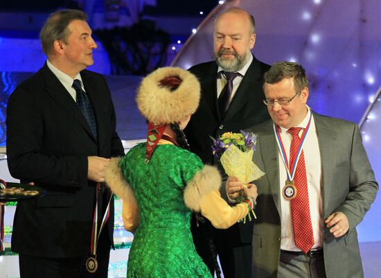 HC Salavat Yulayev Ufa players awarded gold medals at ceremony