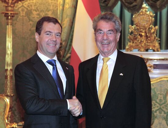 Dmitry Medvedev meets with Heinz Fischer