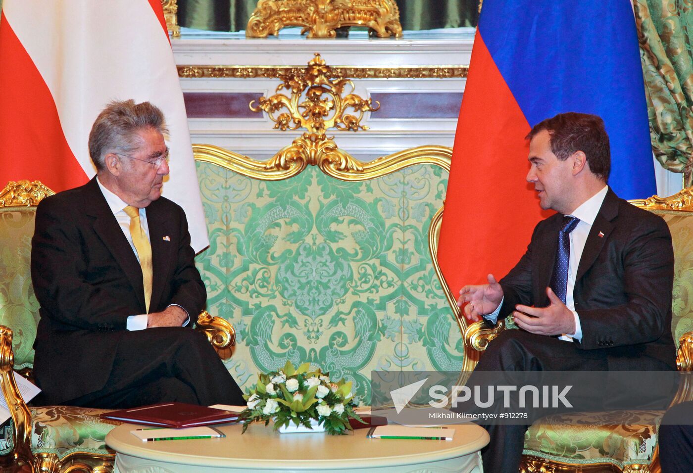 Dmitry Medvedev meets with Heinz Fischer