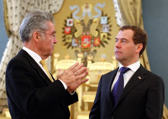 Dmitry Medvedev meets with Heinz Fischer