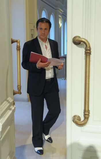 Oleg Menshikov