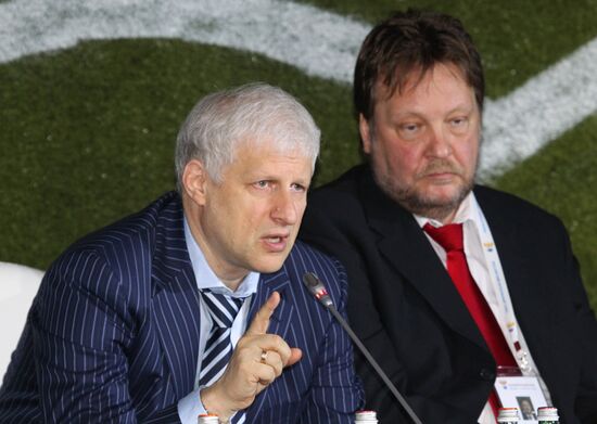 Football. RFU Conference