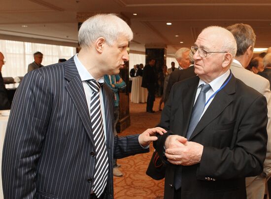Football. RFU Conference