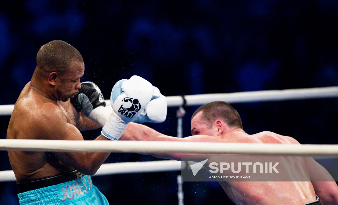 Boxing. Bout between Denis Lebedev - Roy Jones Jr.