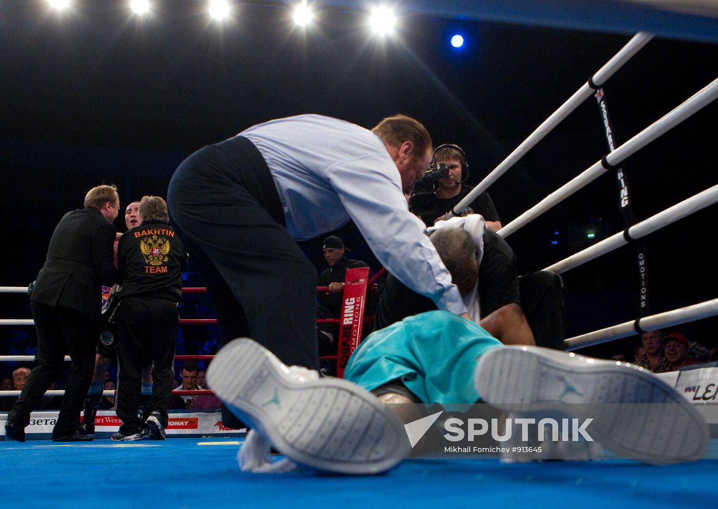 Boxing. Denis Lebedev vs. Roy Jones