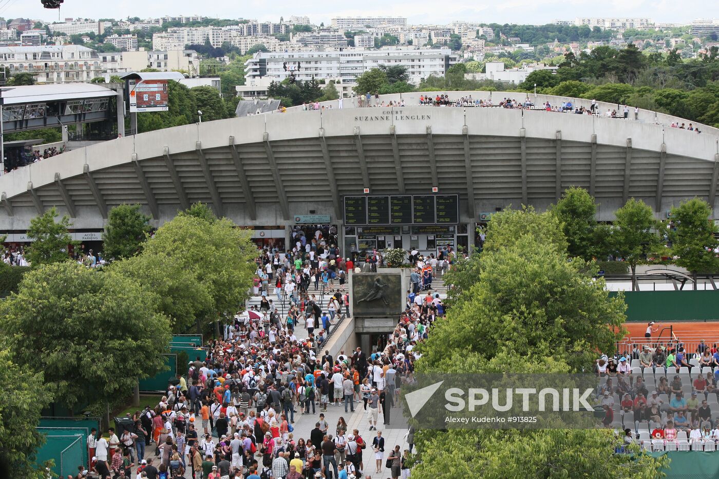 Suzanne Lenglen Court at Rolland Garros