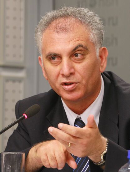 News conference with representatives of Palestinian movements