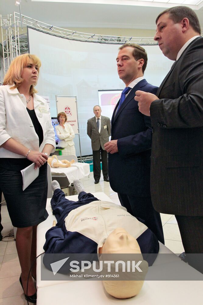 Dmitry Medvedev visits First Moscow State Medical University