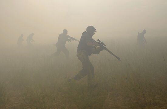 Caspian Flotilla marine corps battalion drill