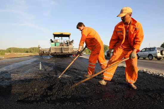 Sovetskoye highway reconstruction in Novosibirsk