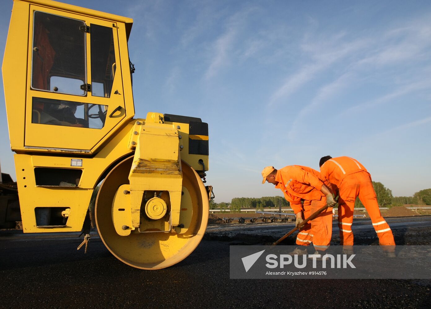 Sovetskoye highway reconstruction in Novosibirsk