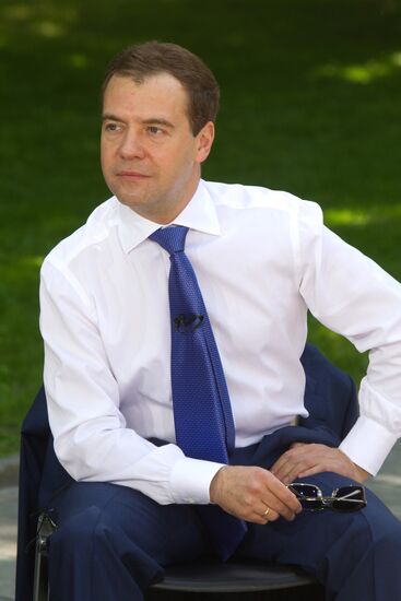 Dmitry Medvedev meets with orphanage graduates
