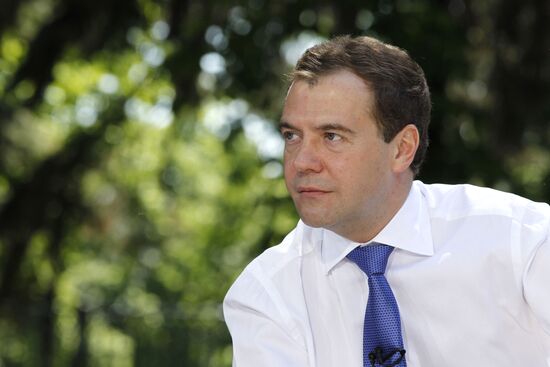 Dmitry Medvedev meets with orphanage graduates